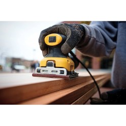 Dewalt DWE6411 Titreşimli Zımpara Makinesi